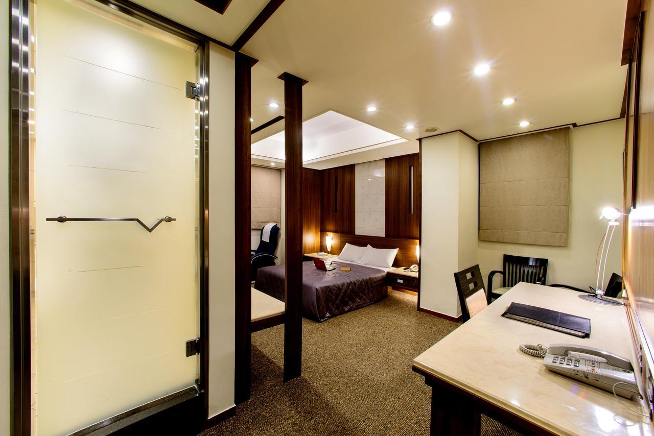 เขา หยวน โฮเต็ล - จงซาน Hotel ไถจง ภายนอก รูปภาพ