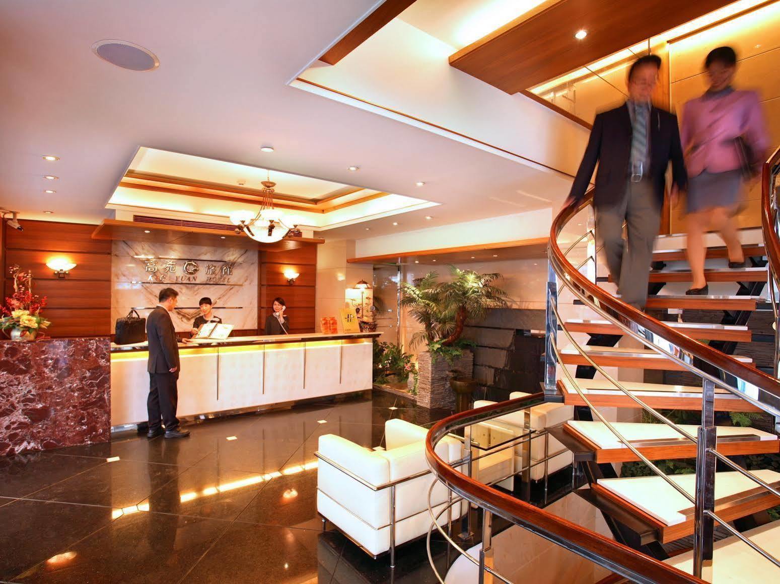 เขา หยวน โฮเต็ล - จงซาน Hotel ไถจง ภายนอก รูปภาพ