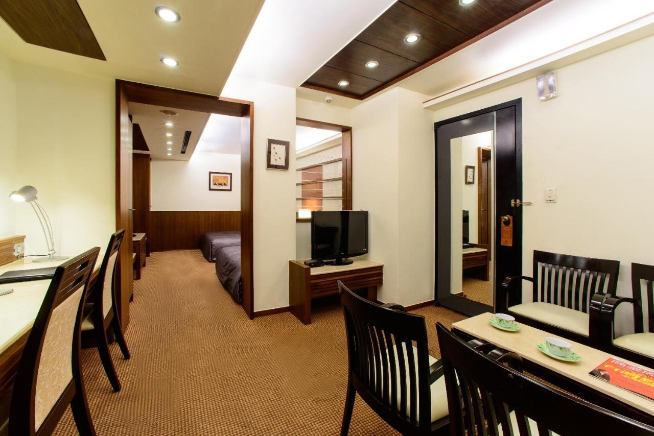 เขา หยวน โฮเต็ล - จงซาน Hotel ไถจง ภายนอก รูปภาพ